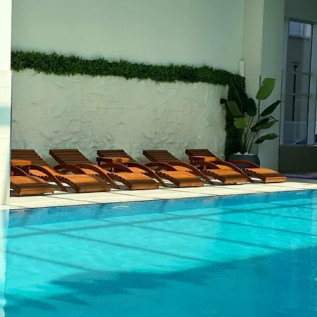 32nd Floor Sky View Pool Gym Free Parking Apartment