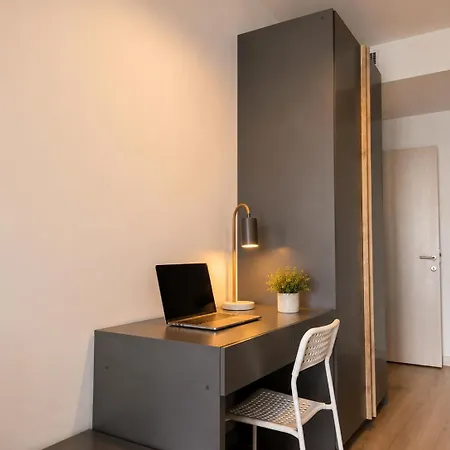 Apartment 32nd Floor Sky View Pool Gym Free Parking Skopje